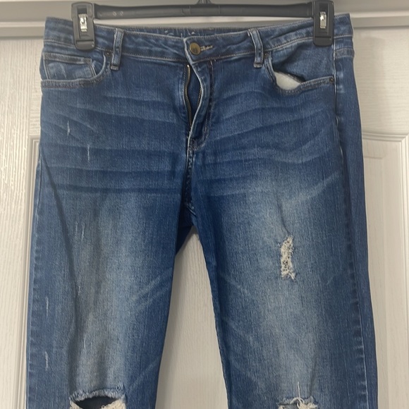 Calvin Klein Jeans. Size 31 X 32. - Picture 2 of 4